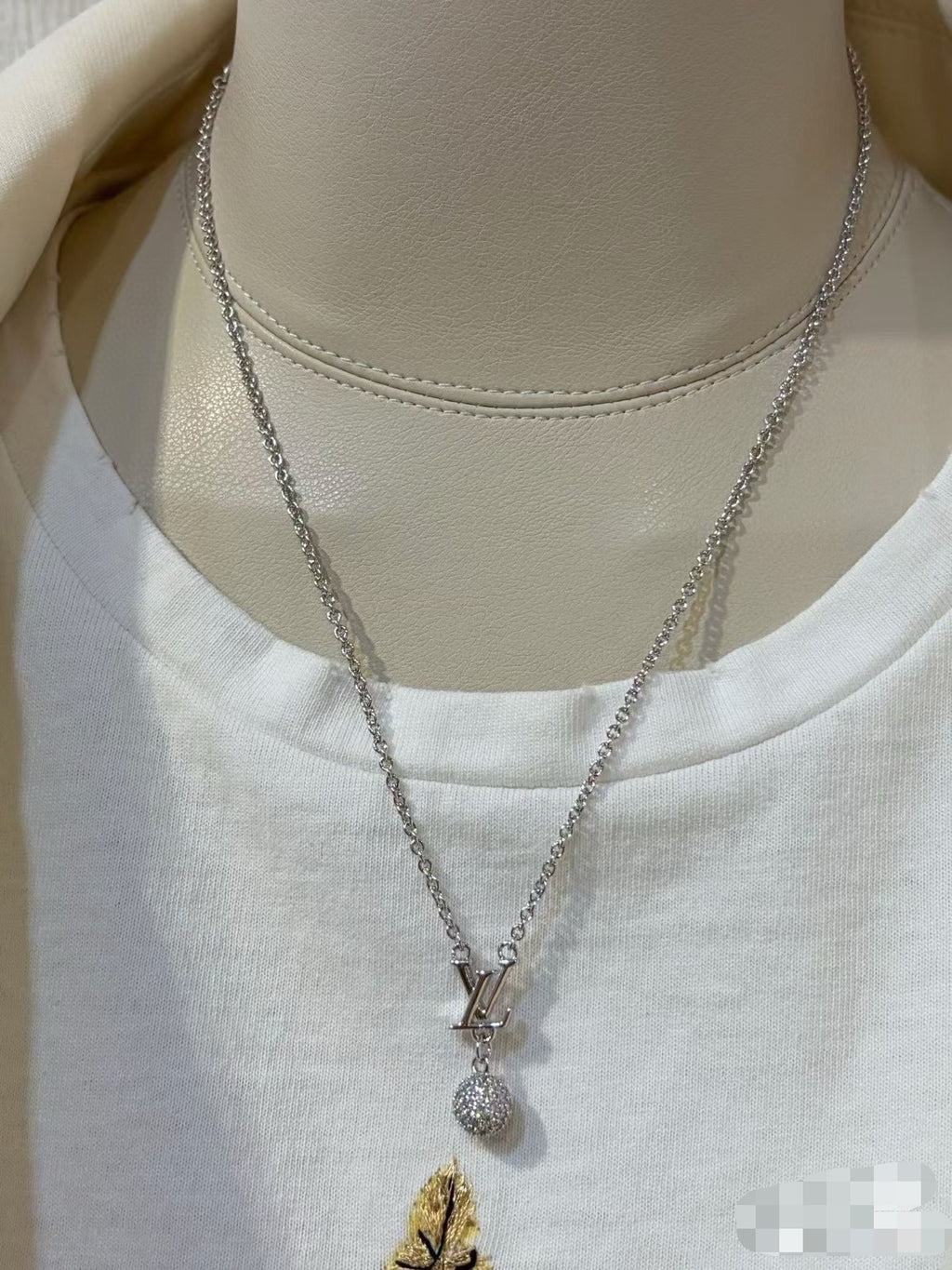 Louis Vuitton Y-Shaped Drop Pendant Necklace - album image 3