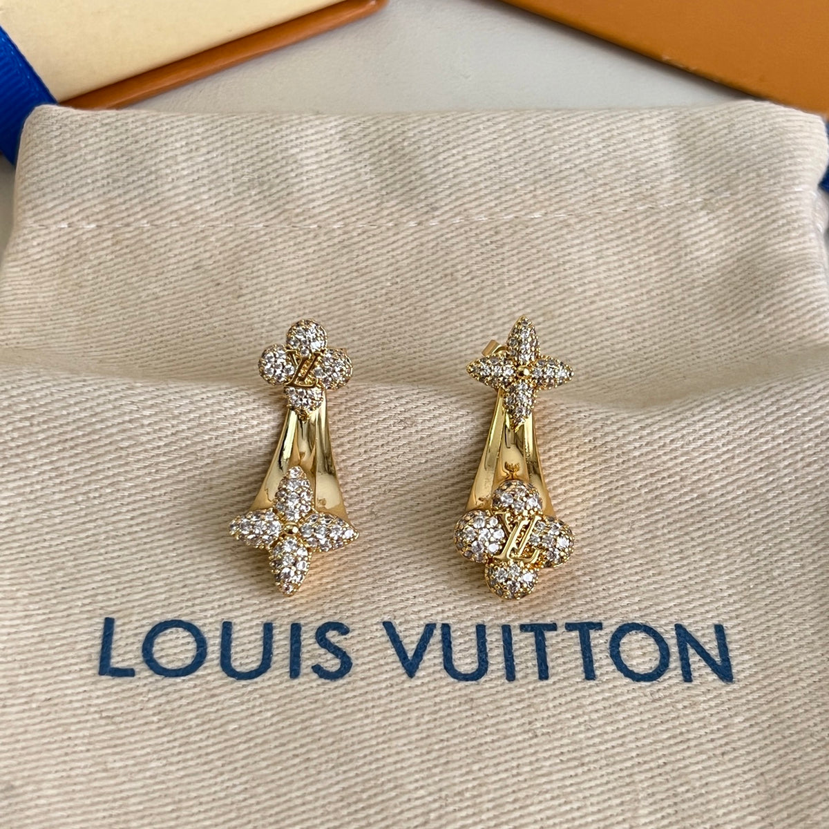 Louis Vuitton Gold-Tone LV Pendant Necklace - album image 3