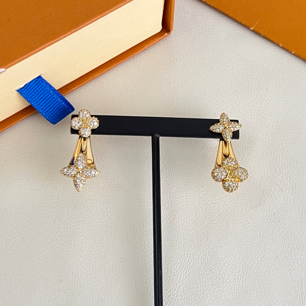 Louis Vuitton Gold-Tone LV Pendant Necklace - album image 4