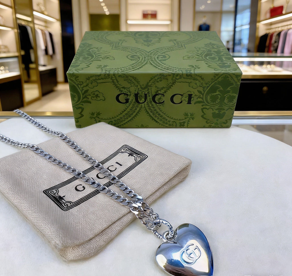 Gucci Anger Forest Interlocking G Antiqued Chain Necklace - album image 6