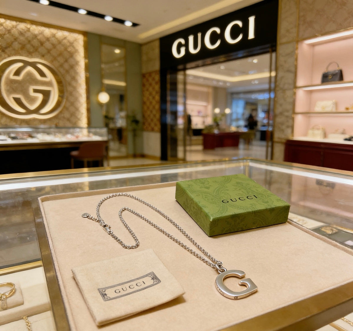 Gucci Anger Forest Interlocking G Antiqued Chain Necklace - album image 4
