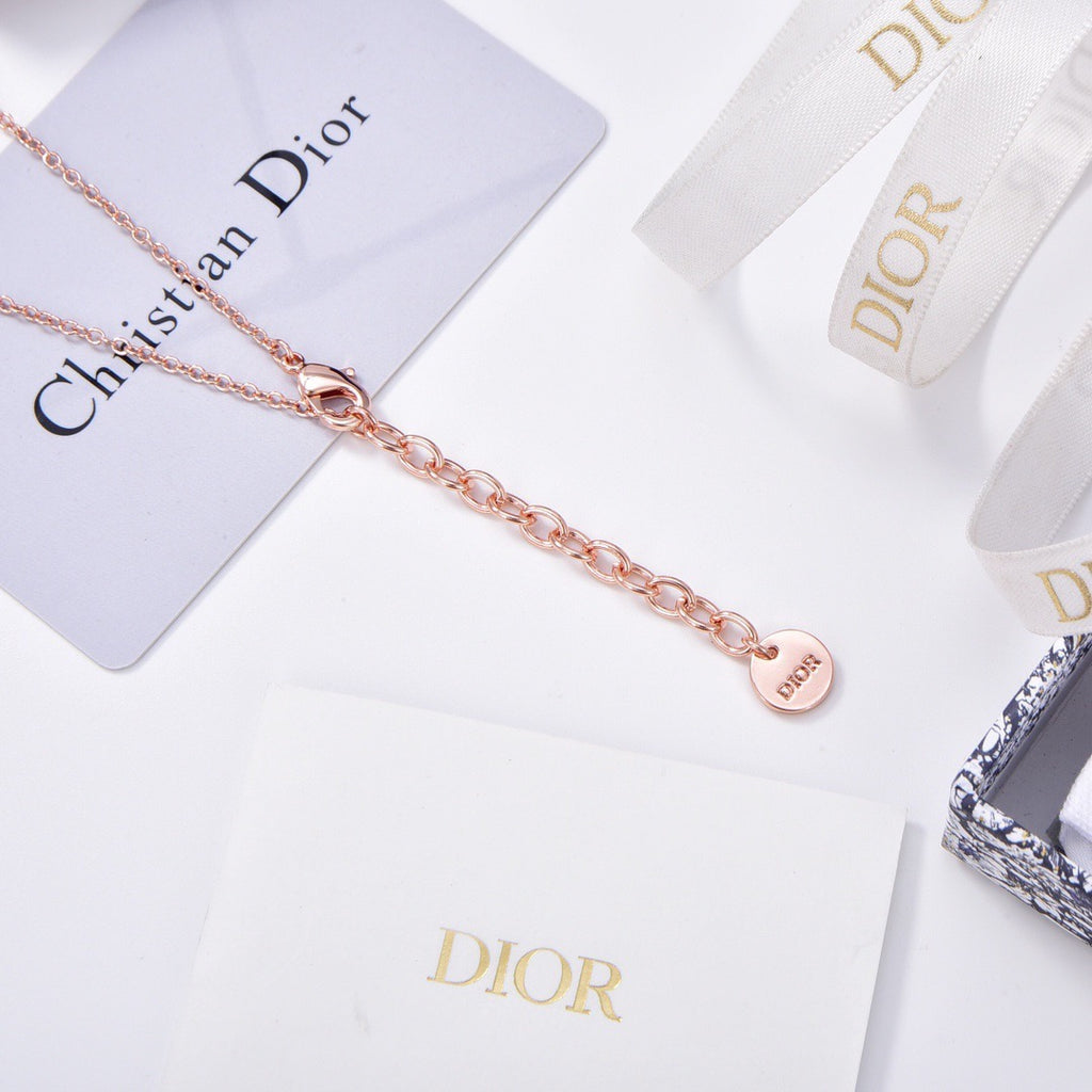 Dior Rose-Gold-Tone Floral Disc Necklace - product image 6