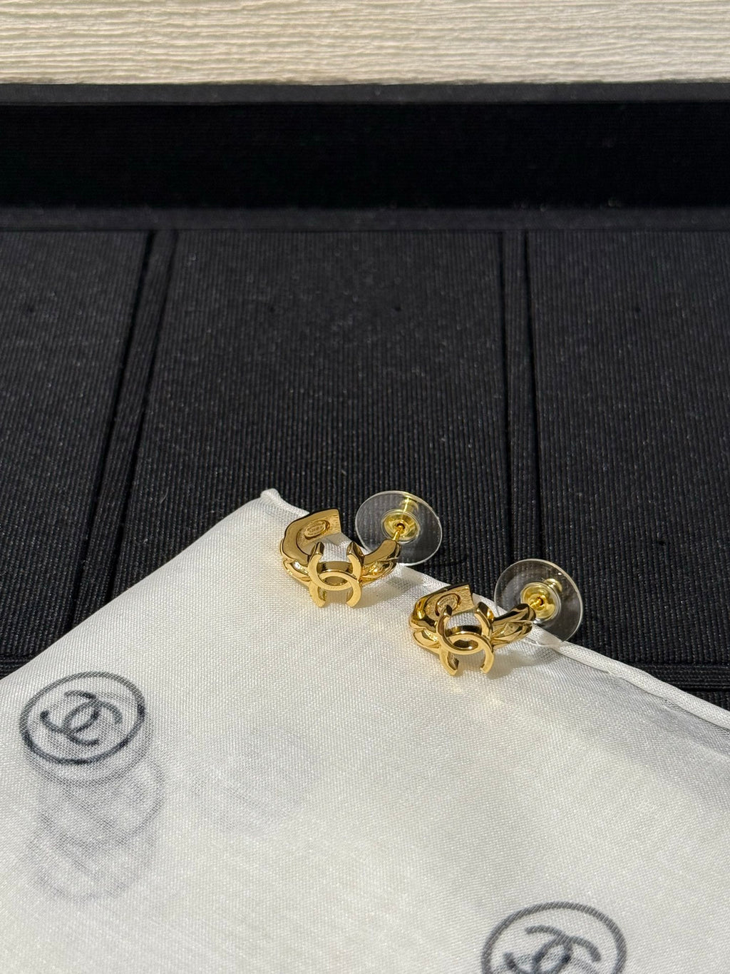 Chanel Interlocking C Checkered Gold-Tone Diamond-Shape Earrings - album image 2