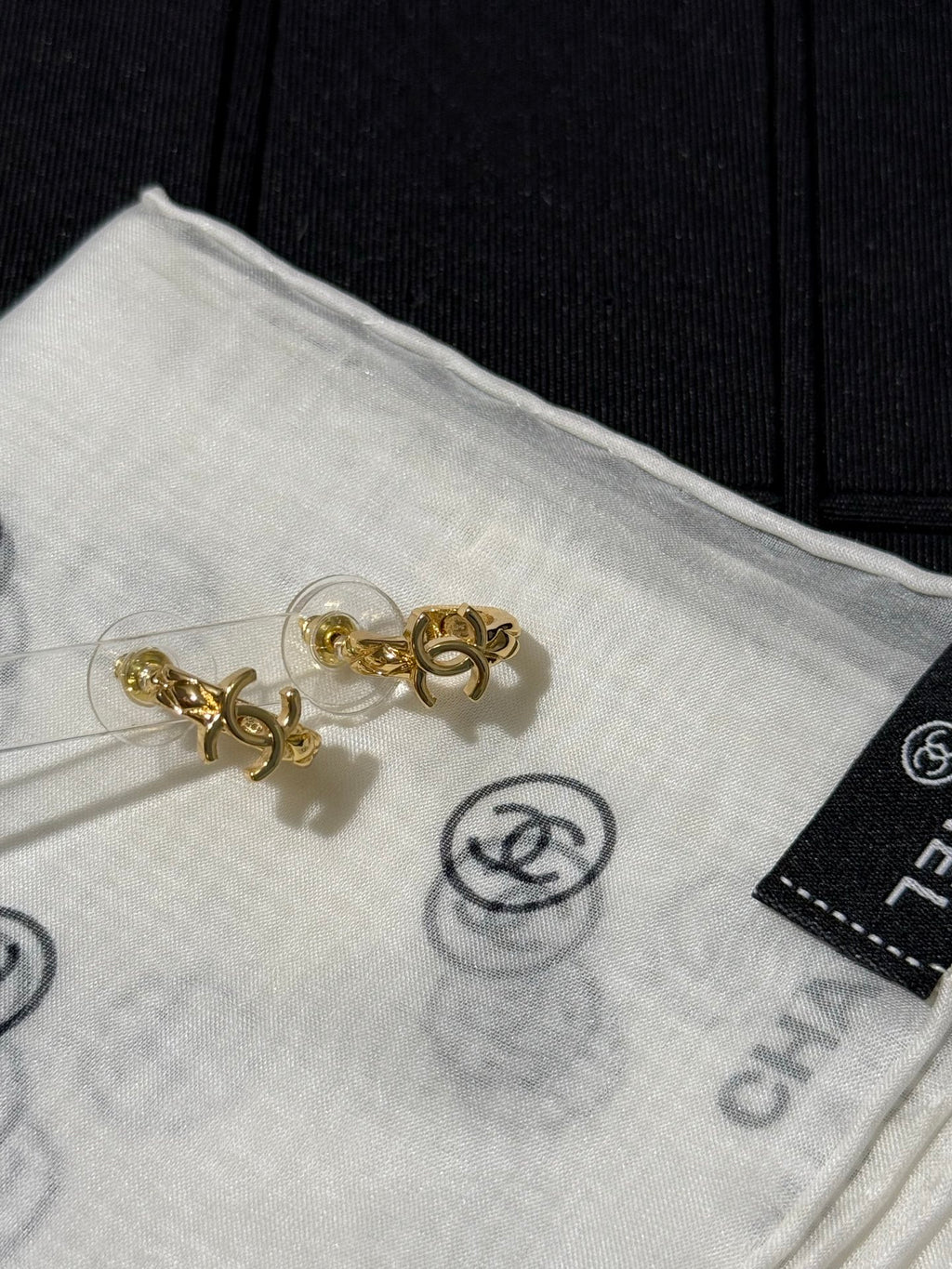 Chanel Interlocking C Checkered Gold-Tone Diamond-Shape Earrings - album image 4
