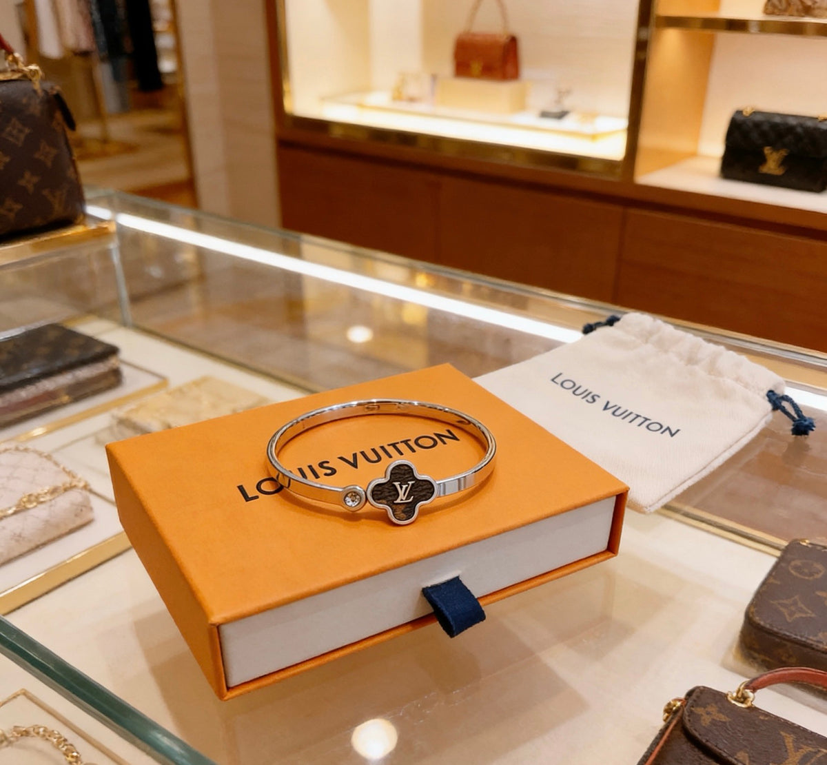Louis Vuitton Silver-Tone Round-End Open Bangle - album image 6