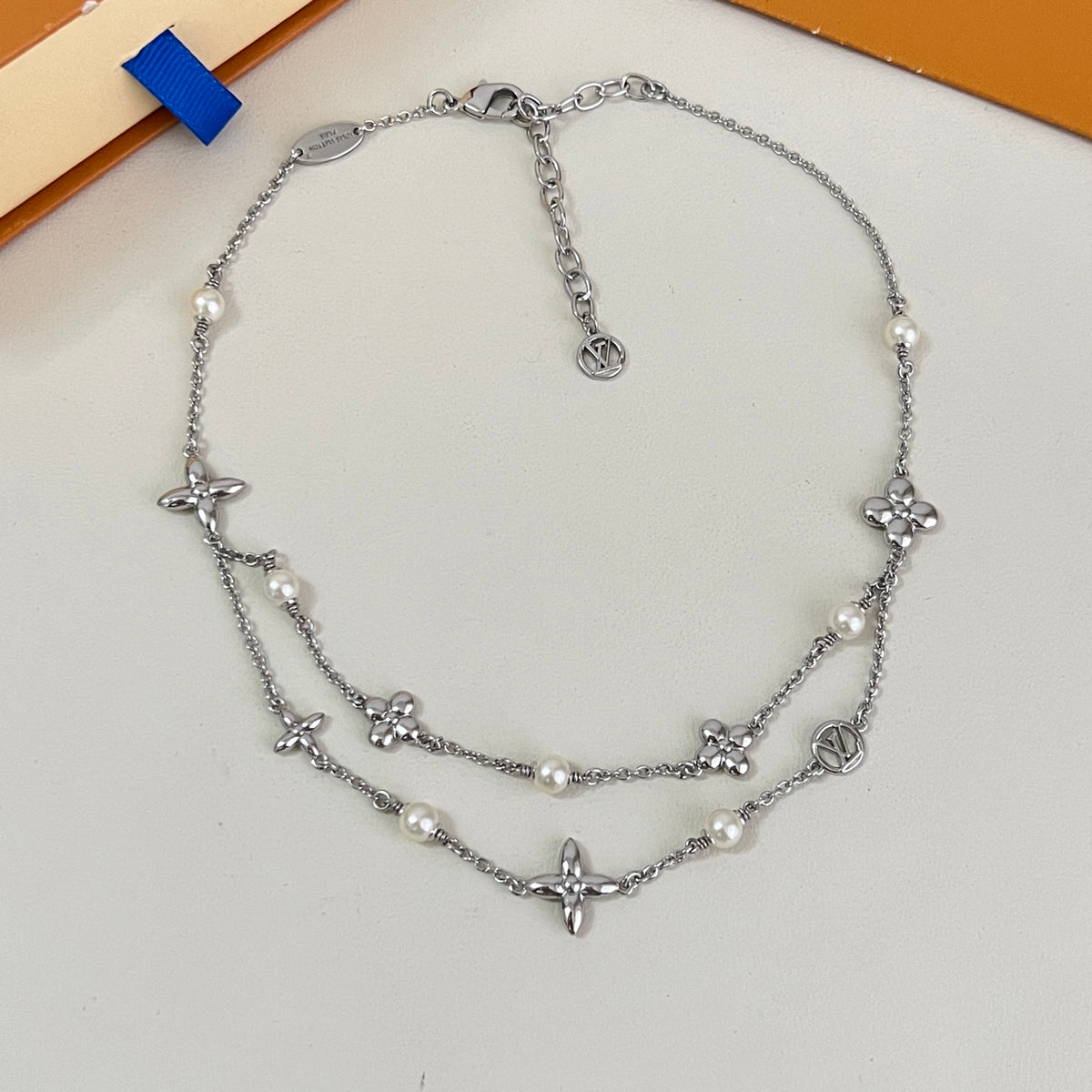 Louis Vuitton Silver-Tone Flower Charm Bracelet - album image 4