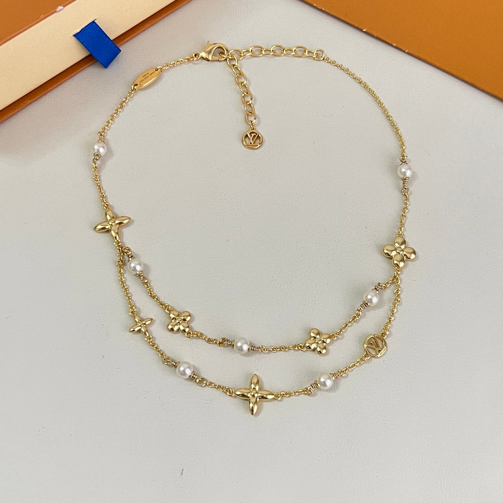 Louis Vuitton Gold-Tone Flower Charm Bracelet - album image 4