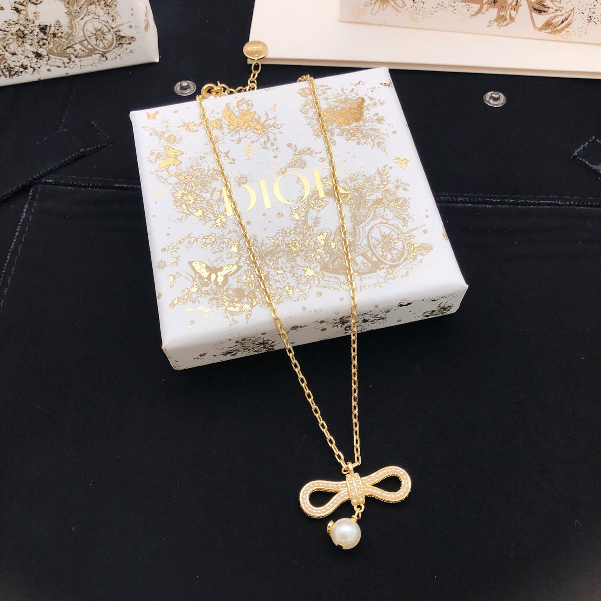 Dior Bow Pearl-Look Pendant Necklace - product image 1