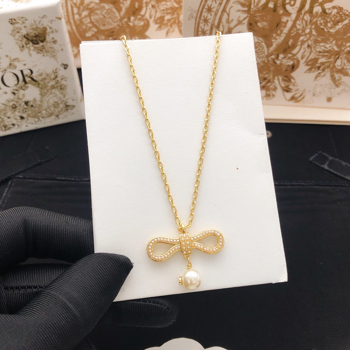 Dior Bow Pearl-Look Pendant Necklace - product image 5