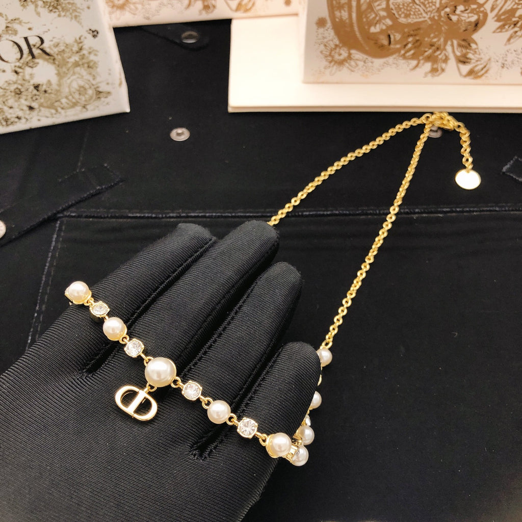 Dior Pearl-Look CD Long Pendant Necklace - product image 4