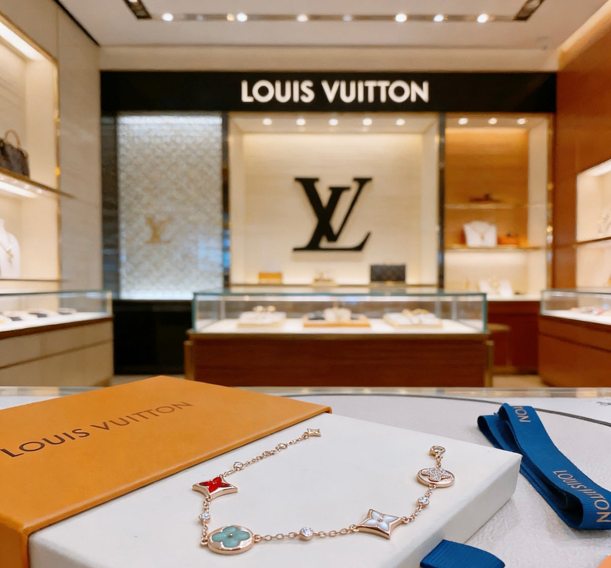 Louis Vuitton Two-Tone Flower Charm Bracelet - album image 3