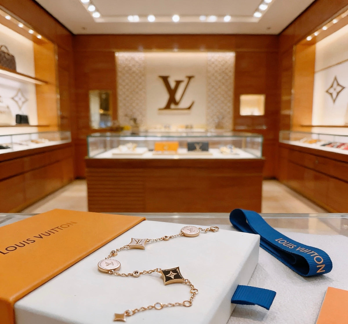 Louis Vuitton Two-Tone Flower Charm Bracelet - album image 6