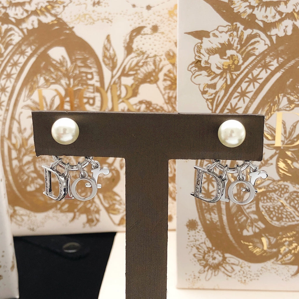 Dior Silver-Tone Letter Pearl-Look Earrings - product image 15