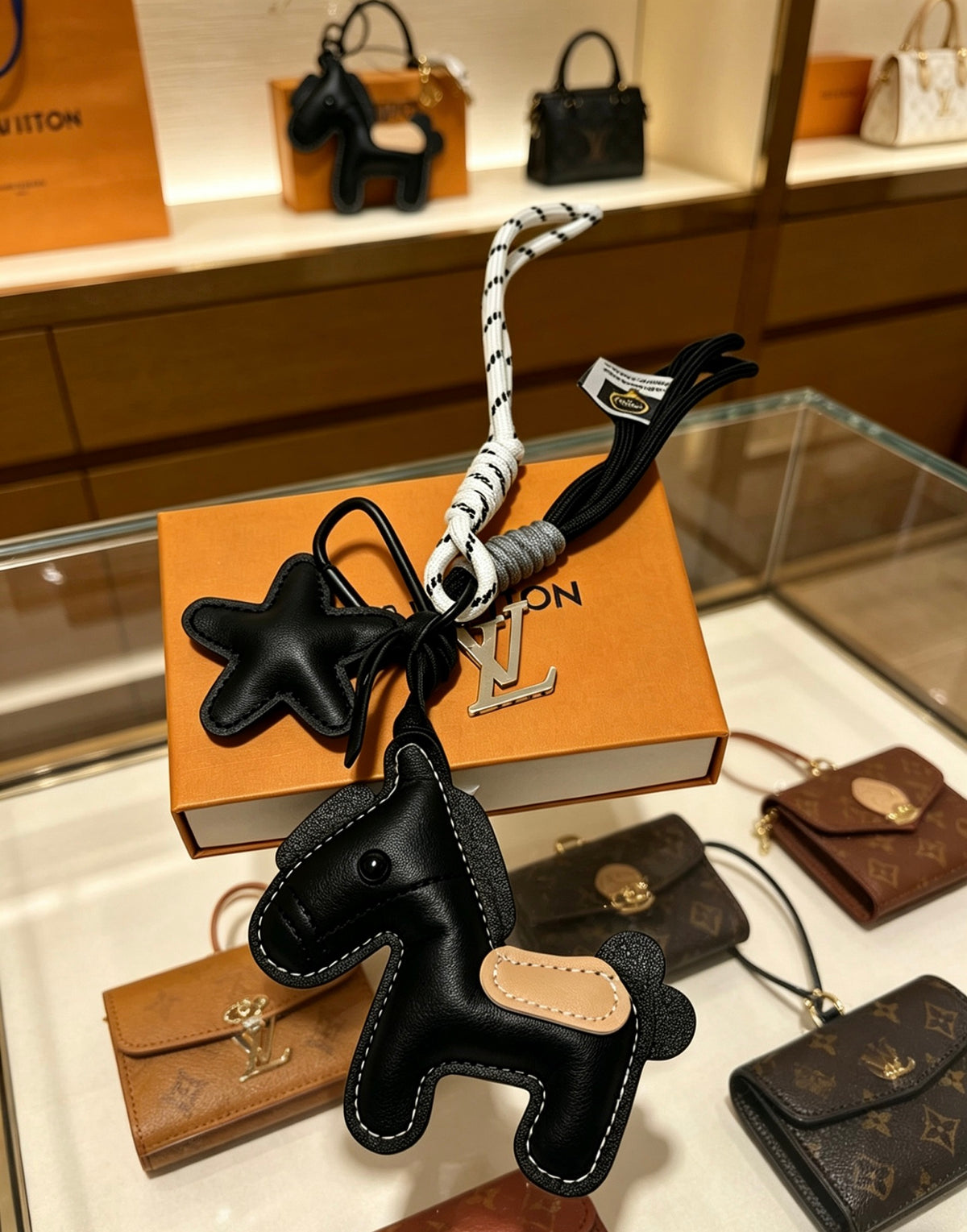Louis Vuitton Black Running Character Keychain - album image 6
