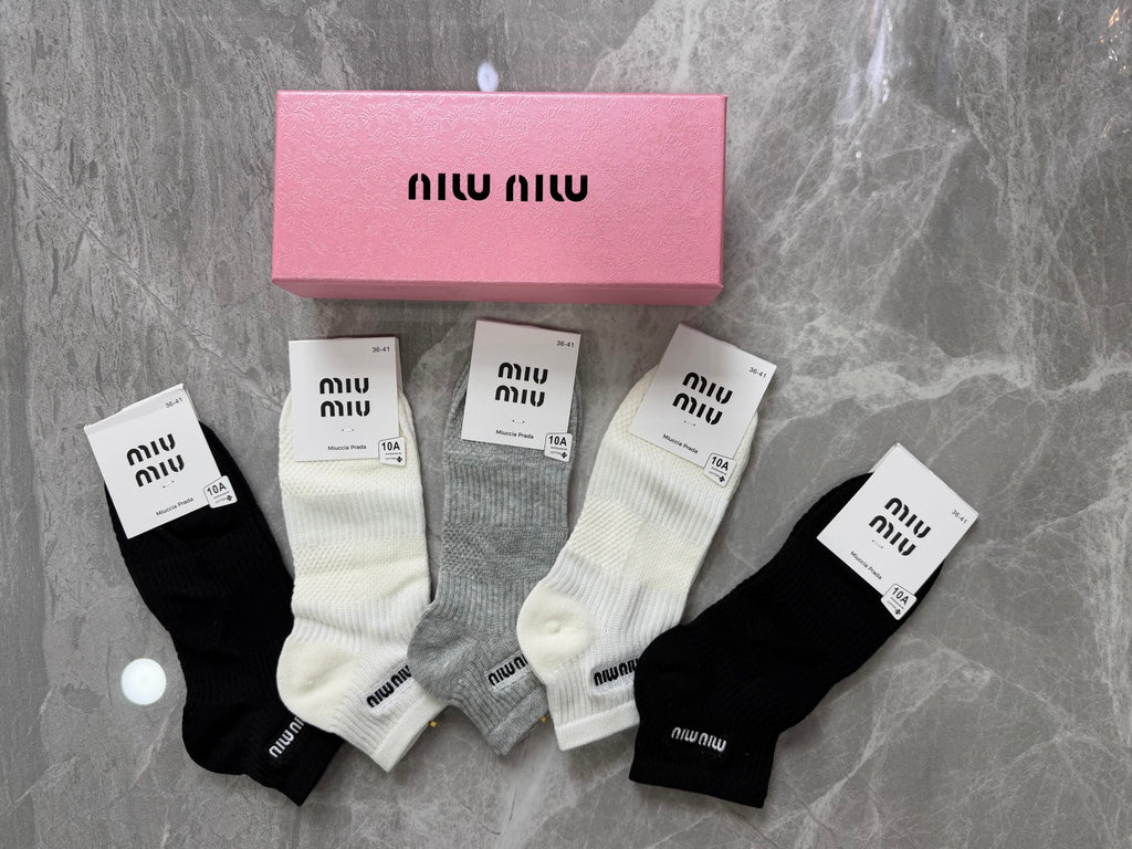 Miu Miu neutral lettering detail ankle socks, image 3