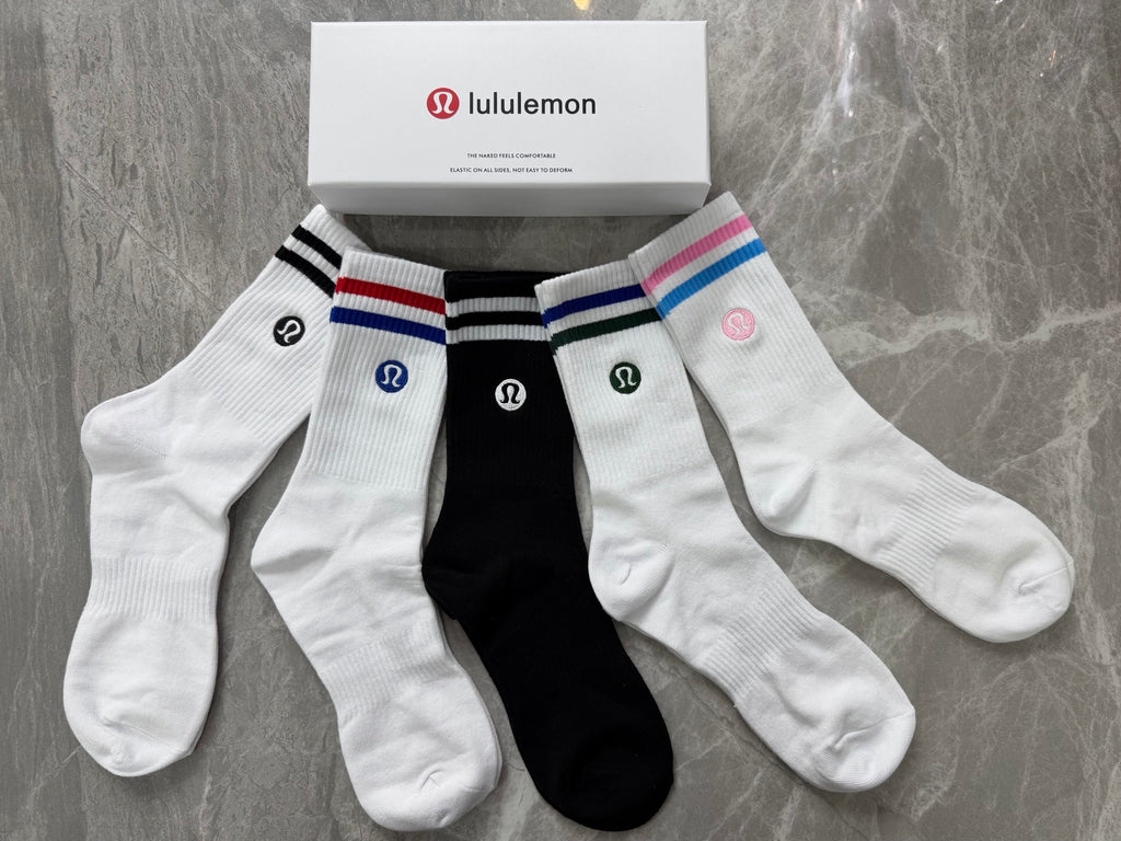 Lululemon stripe cuff round emblem crew socks - view 3