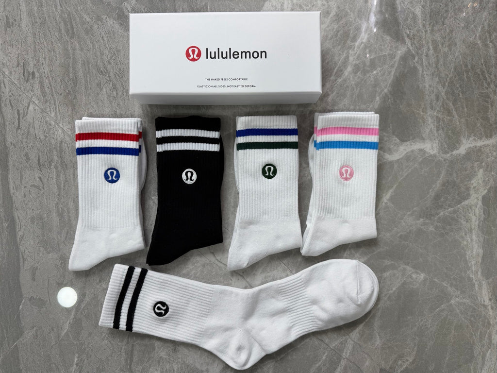 Lululemon stripe cuff round emblem crew socks - view 4