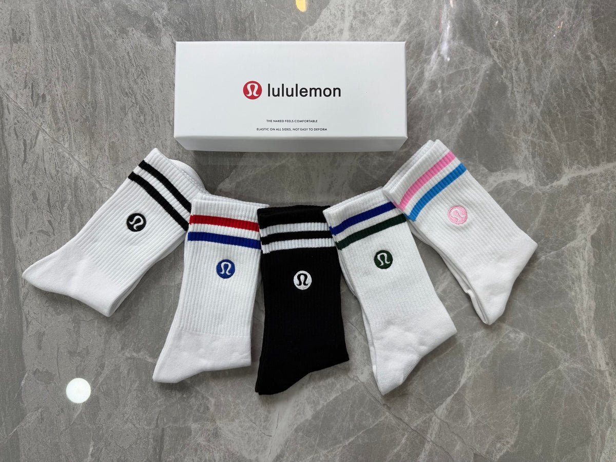 Lululemon stripe cuff round emblem crew socks - view 5