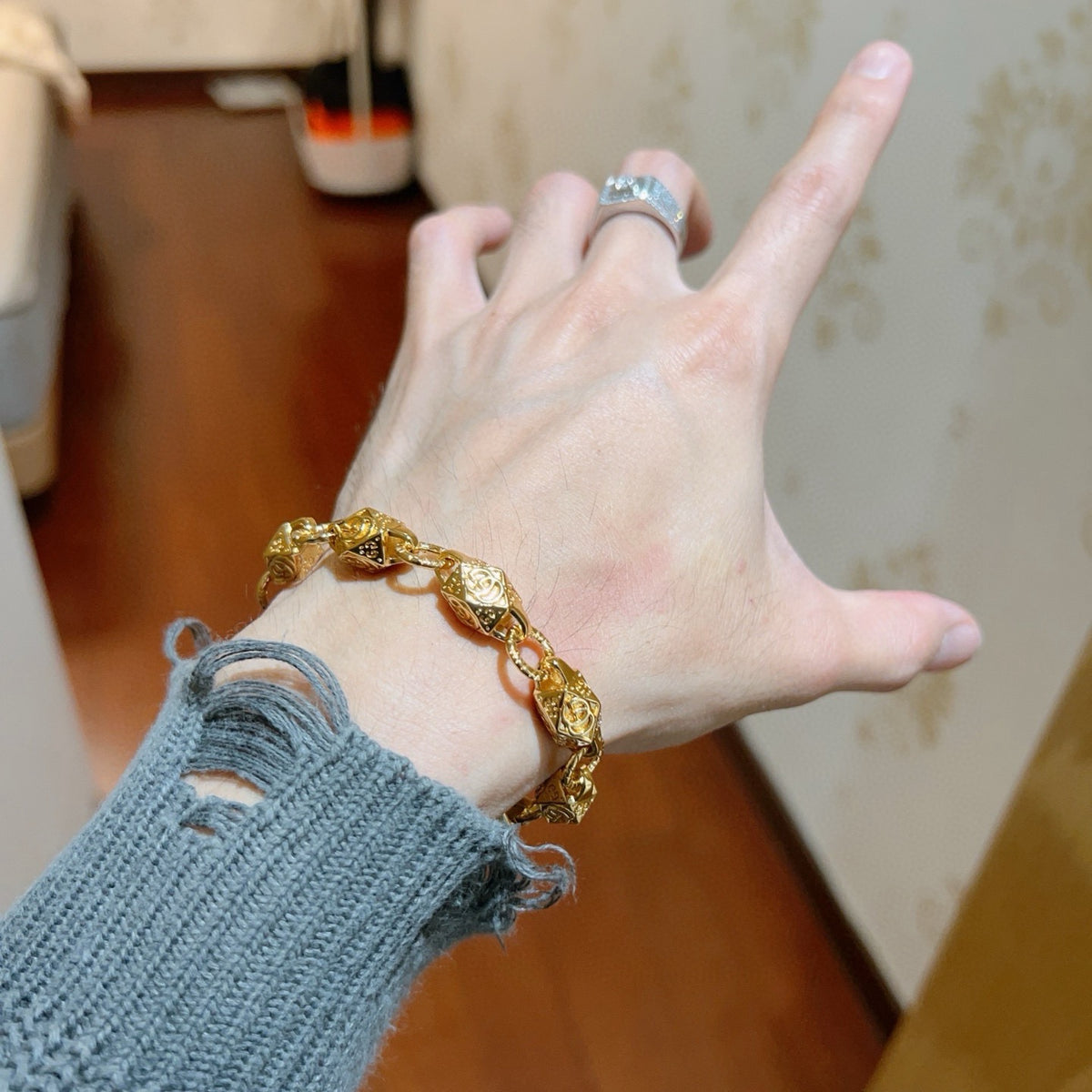 Gucci Gold-Tone Textured Chain Bracelet - album image 3