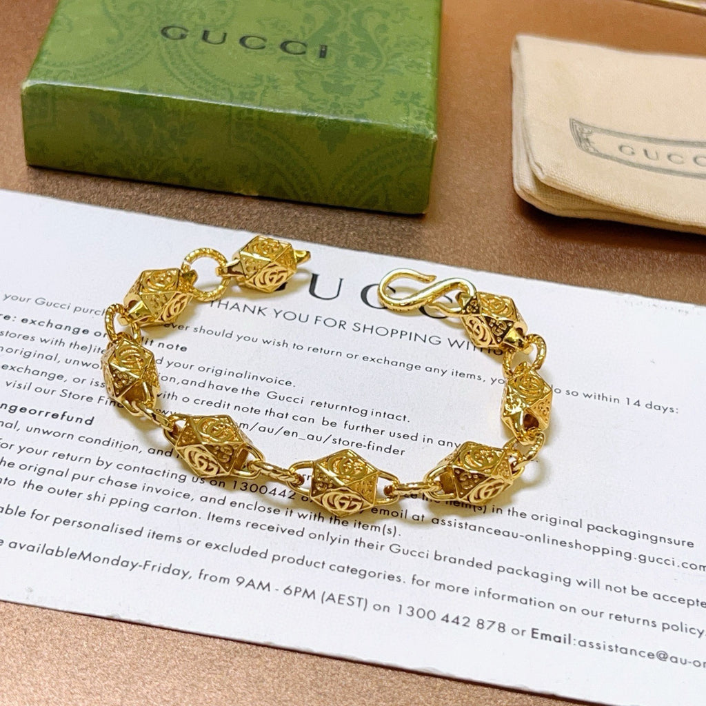 Gucci Gold-Tone Textured Chain Bracelet - album image 8