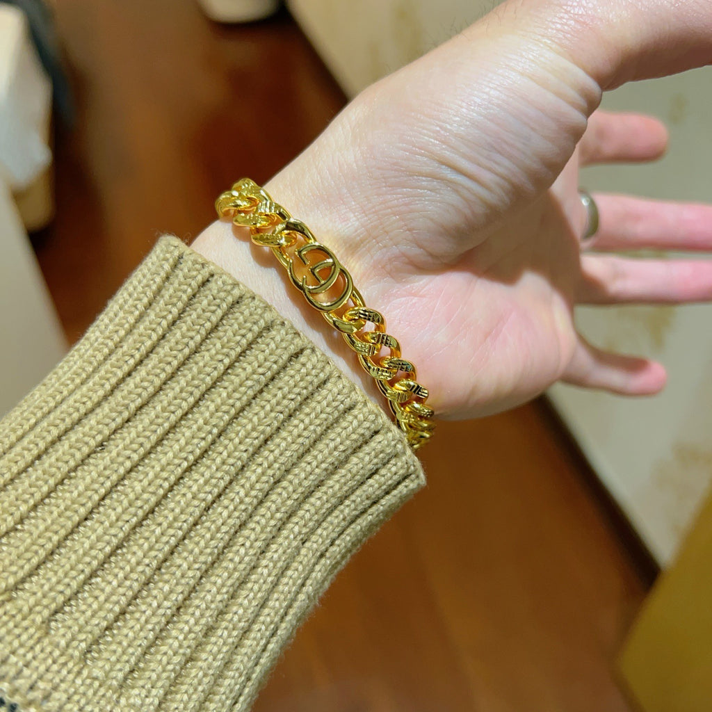 Gucci Gold-Tone Cuban Link Bracelet - album image 4