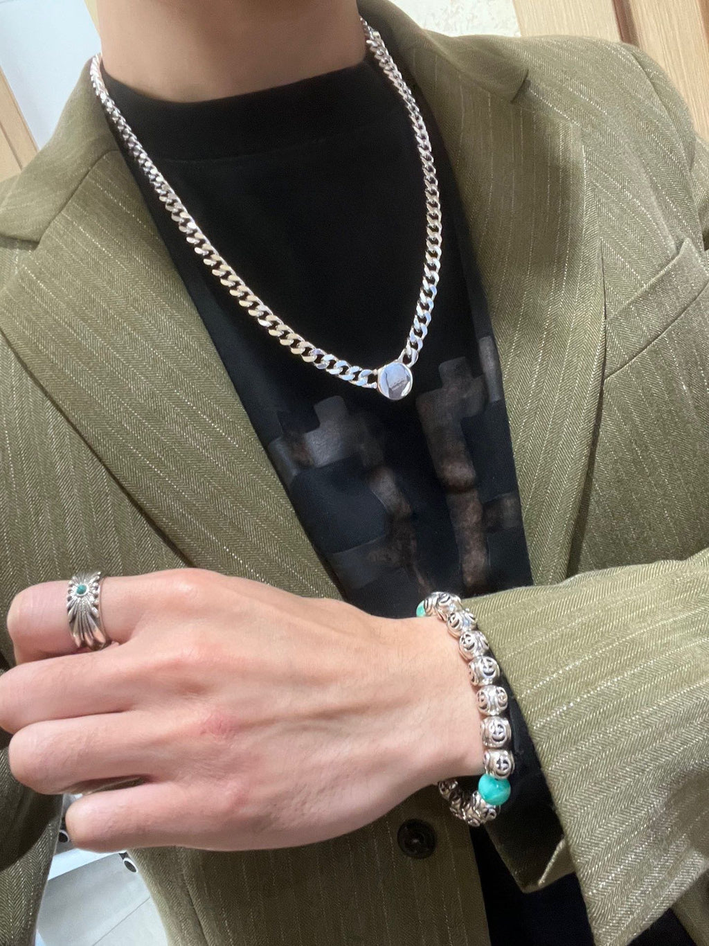 Gucci Anger Forest Interlocking G Antiqued Chain Necklace - album image 3