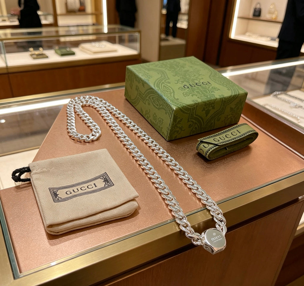 Gucci Anger Forest Interlocking G Antiqued Chain Necklace - album image 1