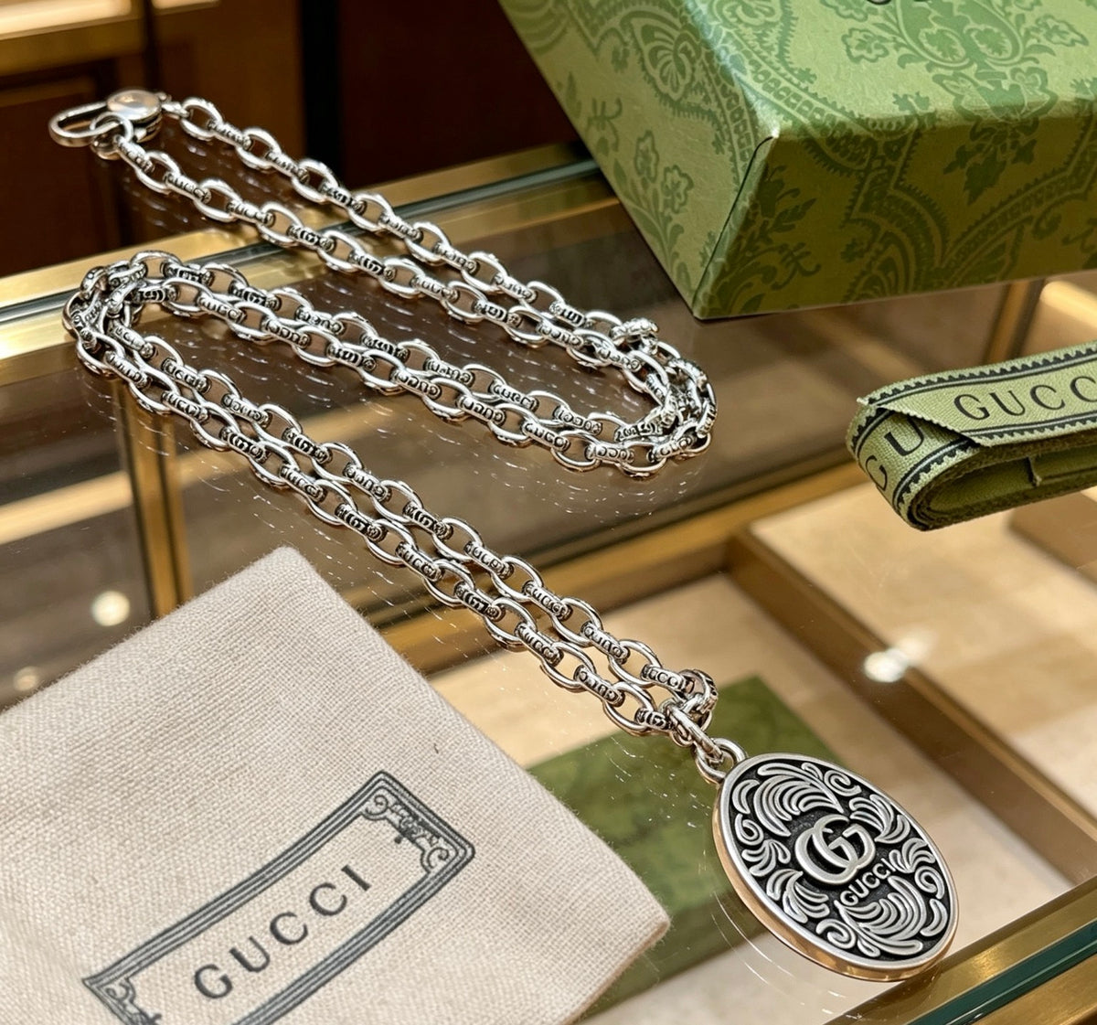 Gucci Anger Forest Interlocking G Antiqued Chain Necklace - album image 5