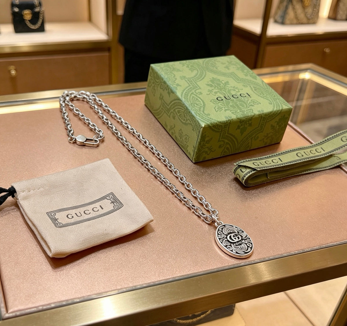 Gucci Anger Forest Interlocking G Antiqued Chain Necklace - album image 8