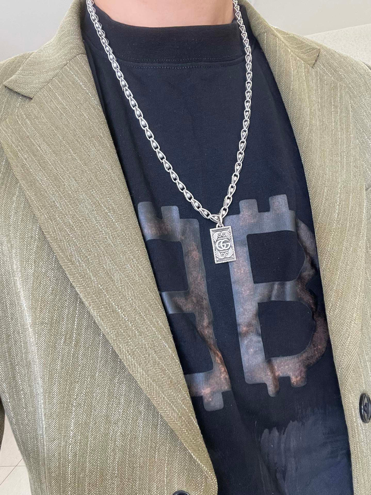 Gucci Anger Forest Interlocking G Antiqued Chain Necklace - album image 3