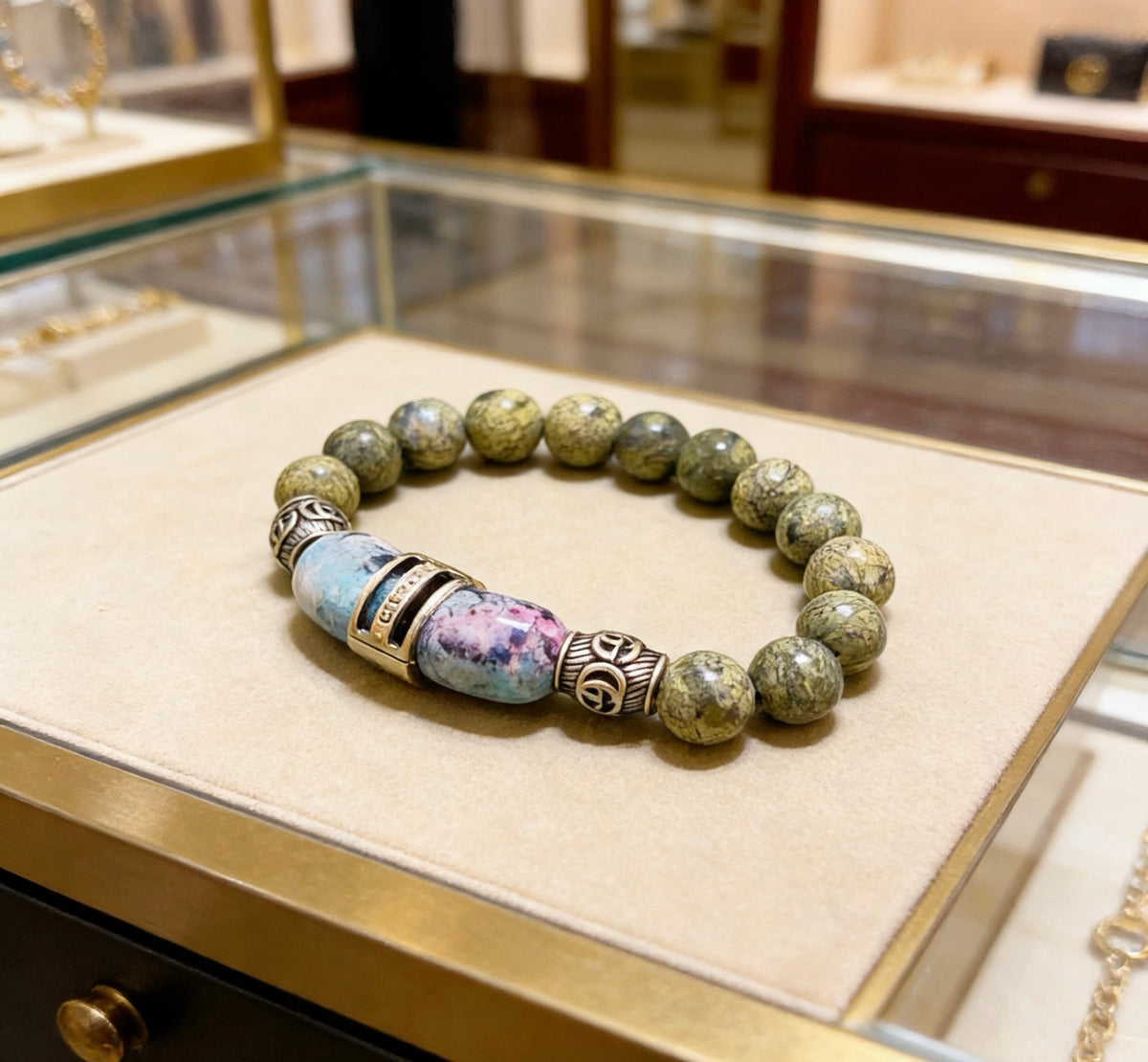 Gucci Anger Forest Interlocking G Crystal Accent Antiqued Bracelet - album image 5