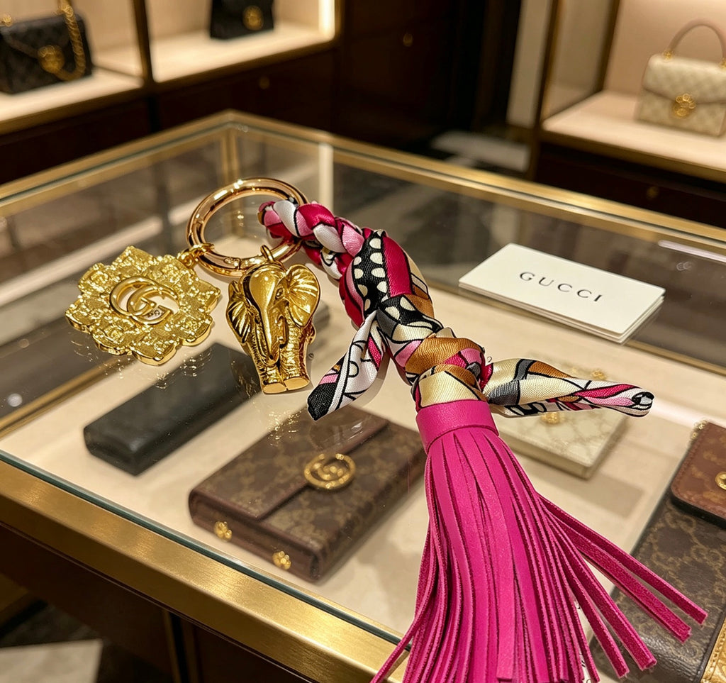 Gucci Anger Forest Interlocking G Key Keychain - album image 3