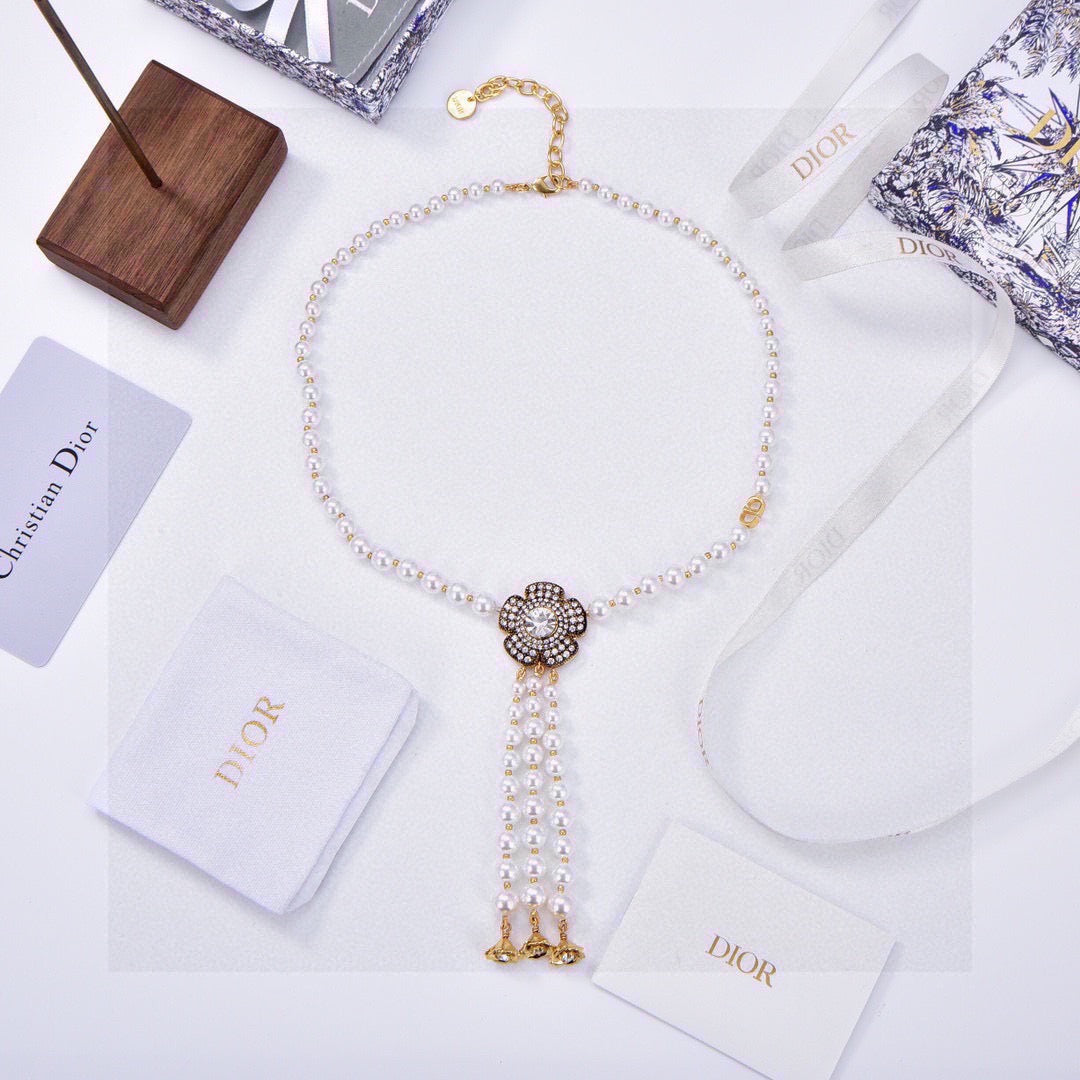 Dior Triple-Strand Pearl-Look Floral Necklace - product image 4