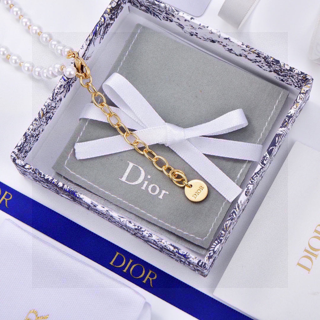 Dior Triple-Strand Pearl-Look Floral Necklace - product image 5
