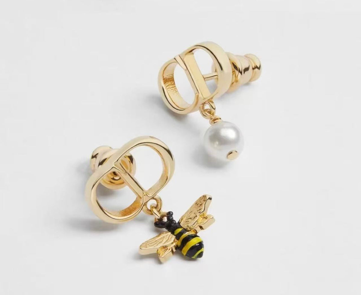 Dior Asymmetric CD Bee and Pearl-Look Earrings - product image 4
