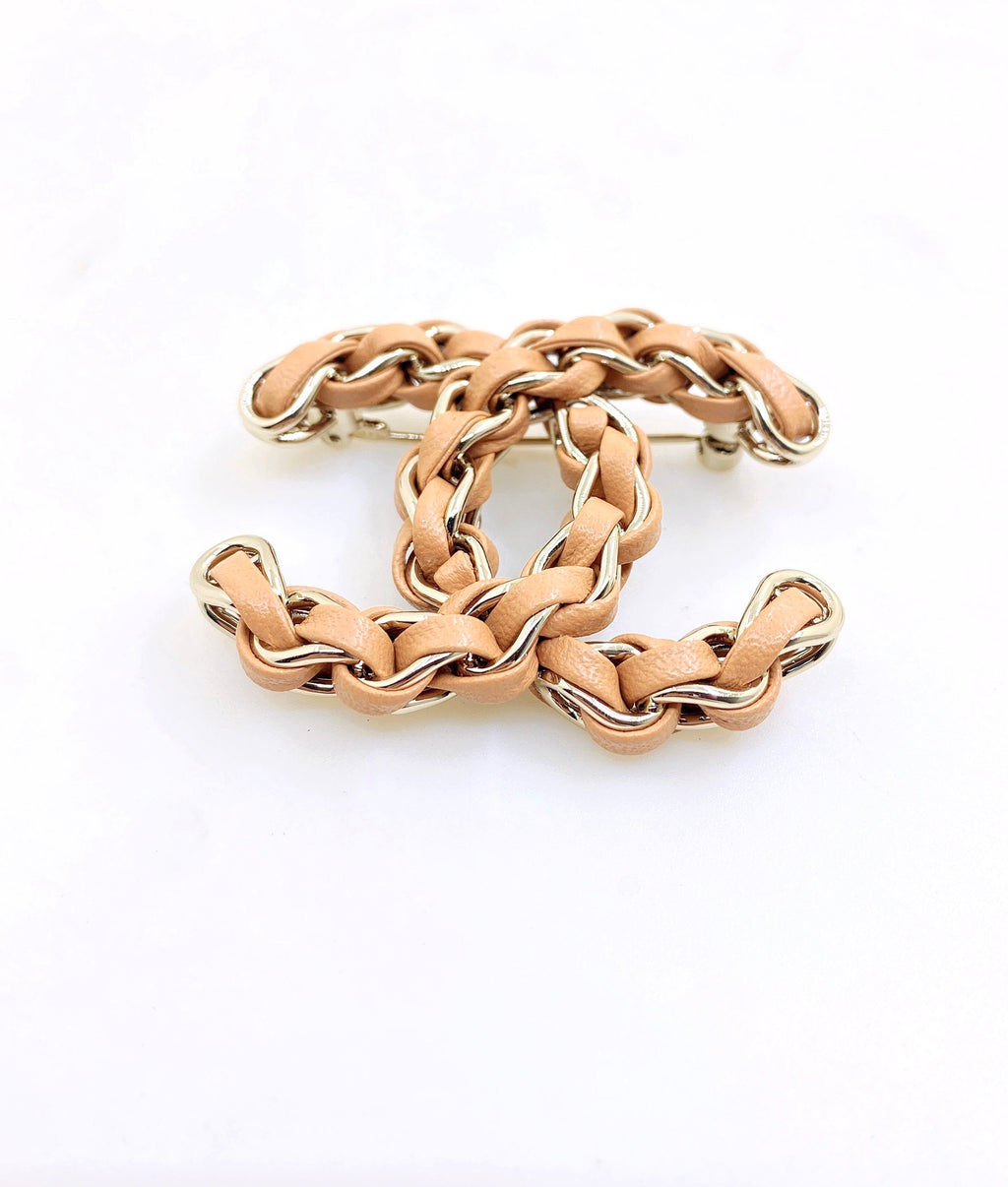 Chanel Twisted Brooch - album image 1
