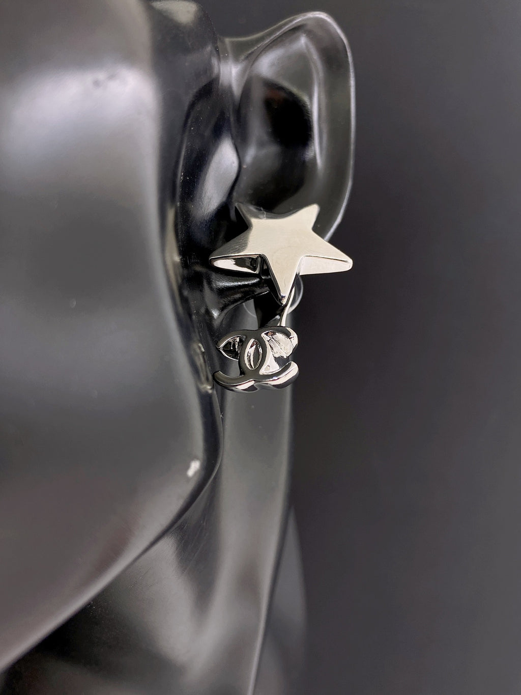Chanel Star Earrings - album image 2
