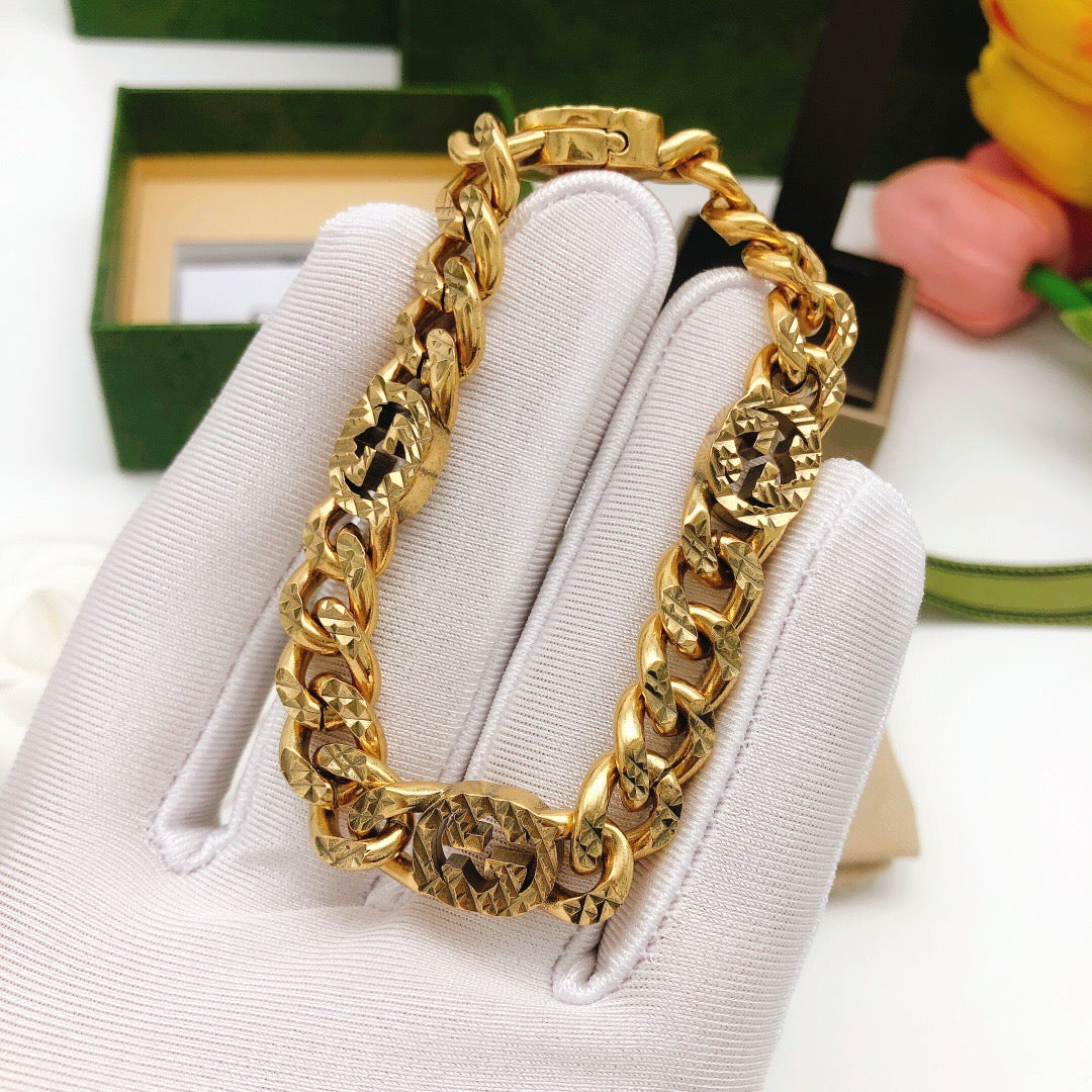 Gucci Interlocking G Bracelet - album image 2