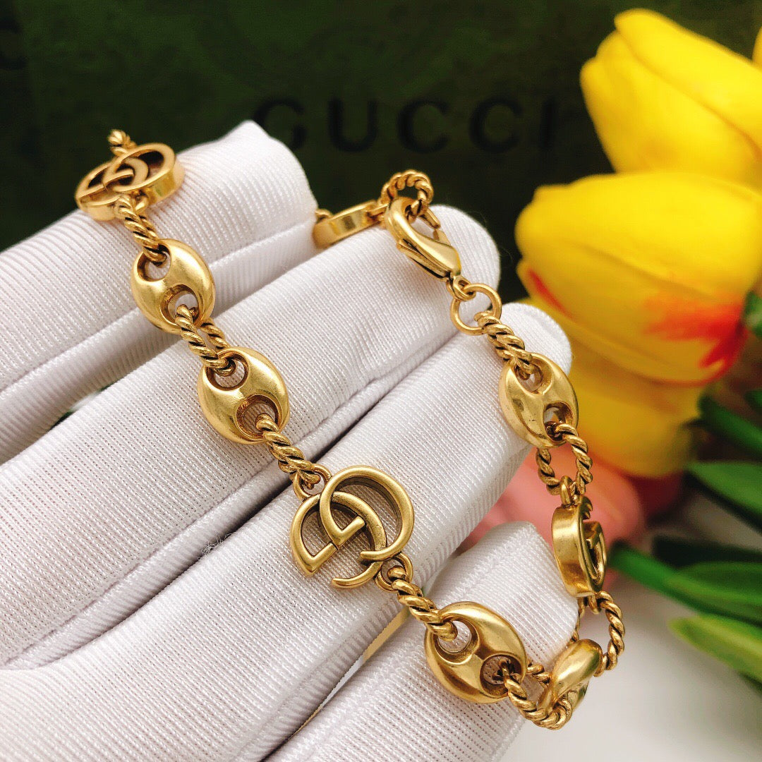 Gucci Interlocking G Bracelet - album image 2