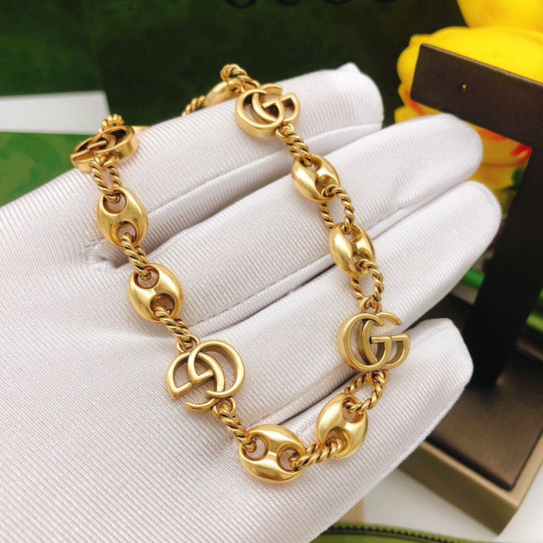 Gucci Interlocking G Bracelet - album image 3