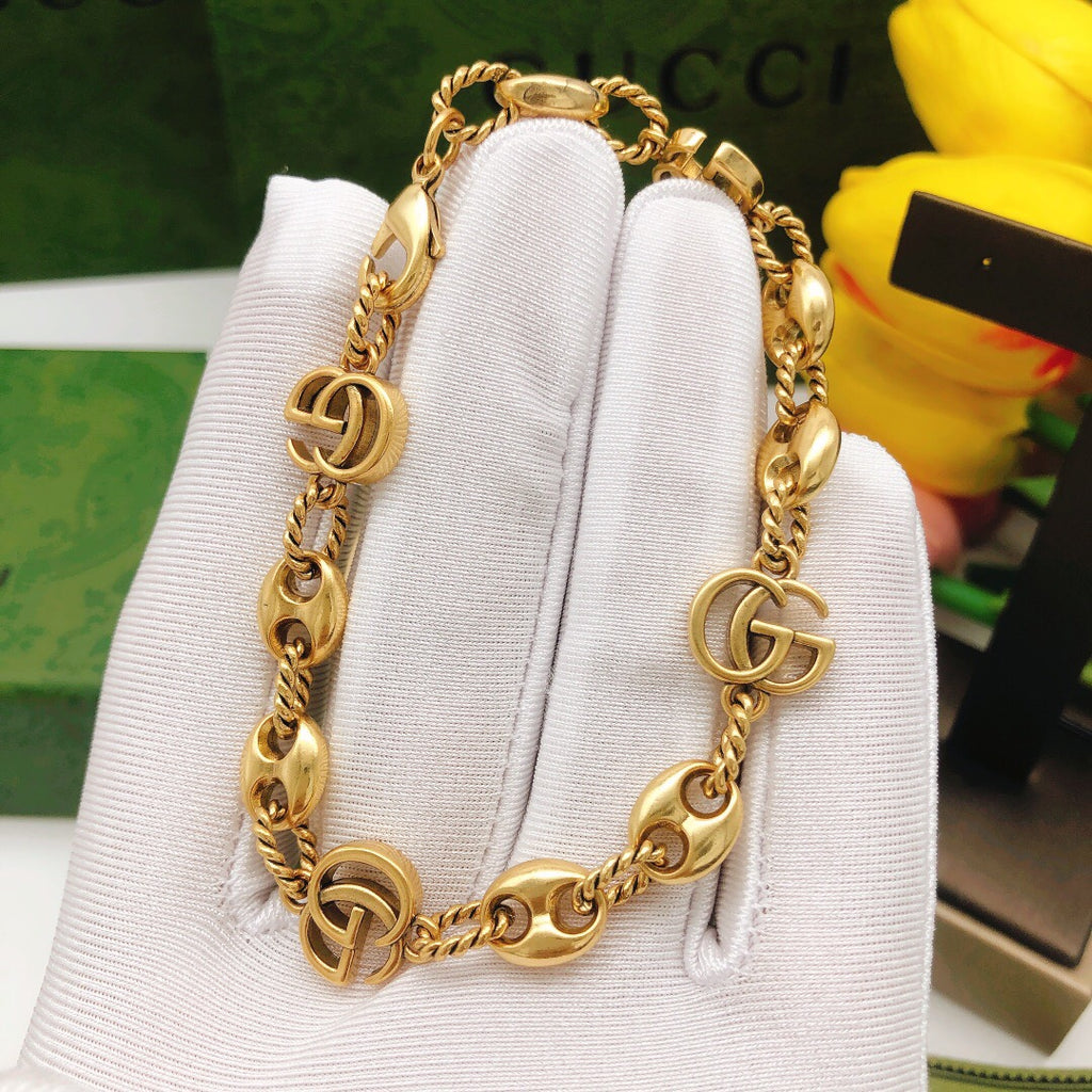 Gucci Interlocking G Bracelet - album image 5