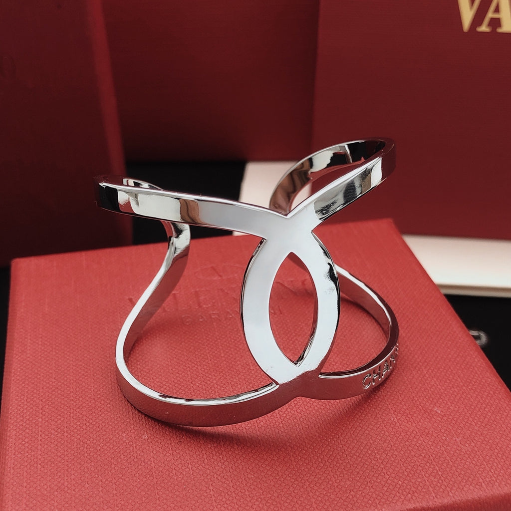 Chanel Silver-Tone Polished Bangle - album image 5