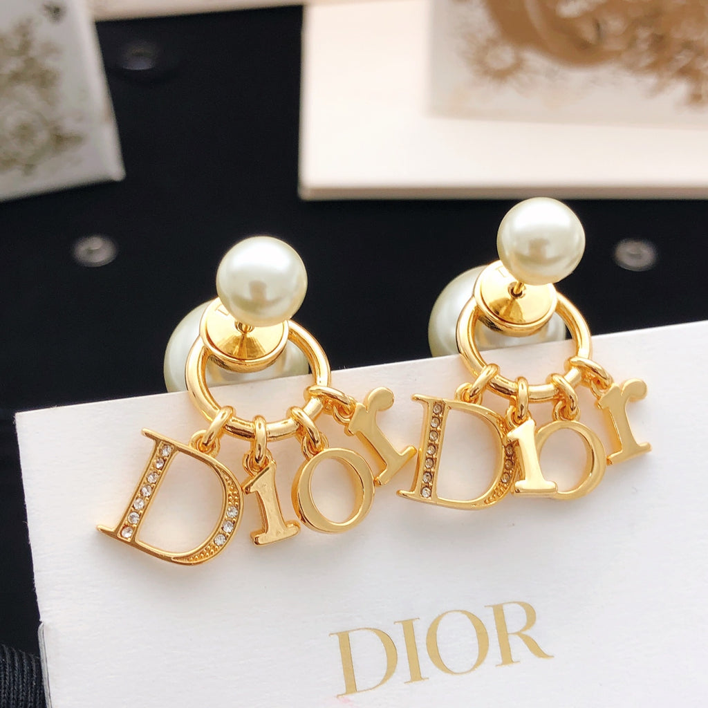 Dior Gold-Tone Letter Pearl-Look Earrings - product image 4