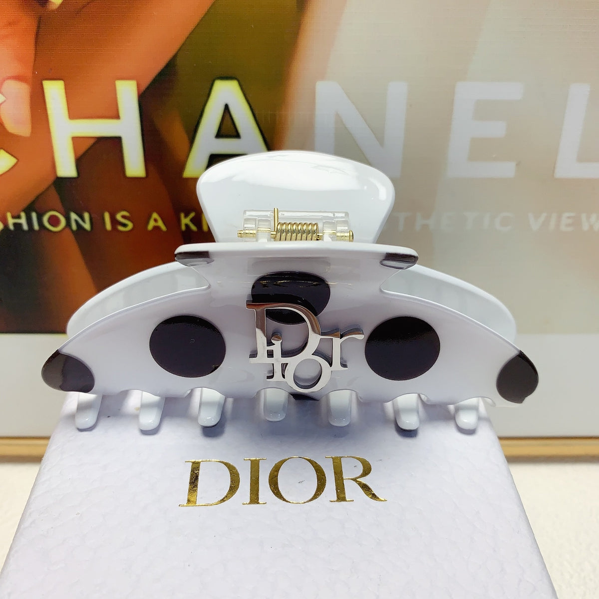 Dior Polka-Dot Claw Hair Clip - product image 9