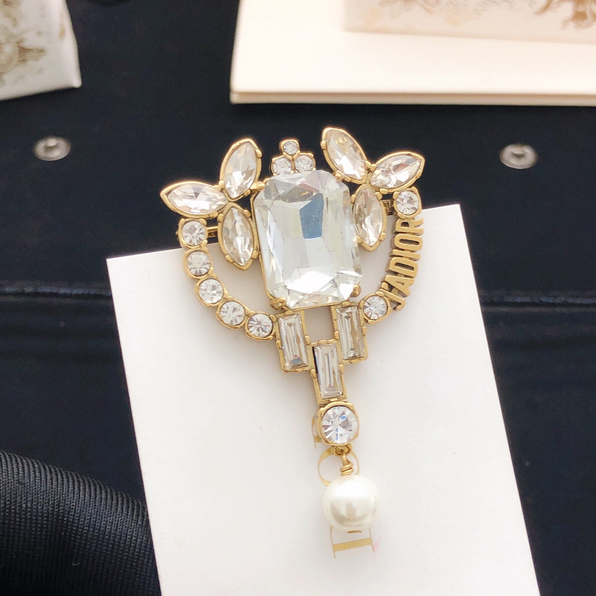 Dior Marquise Cluster Pearl-Look Drop Brooch - product image 5