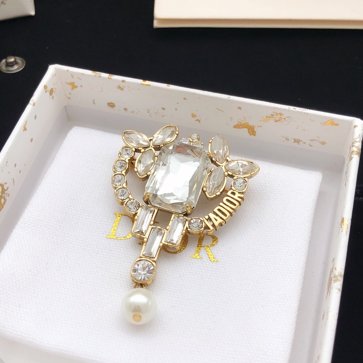 Dior Marquise Cluster Pearl-Look Drop Brooch - product image 4