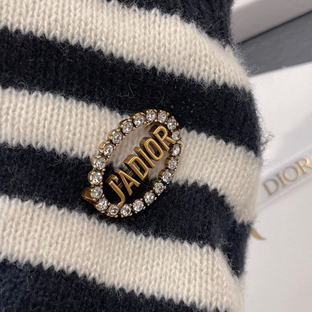 Dior J'Adior Oval Crystal Brooch - product image 6