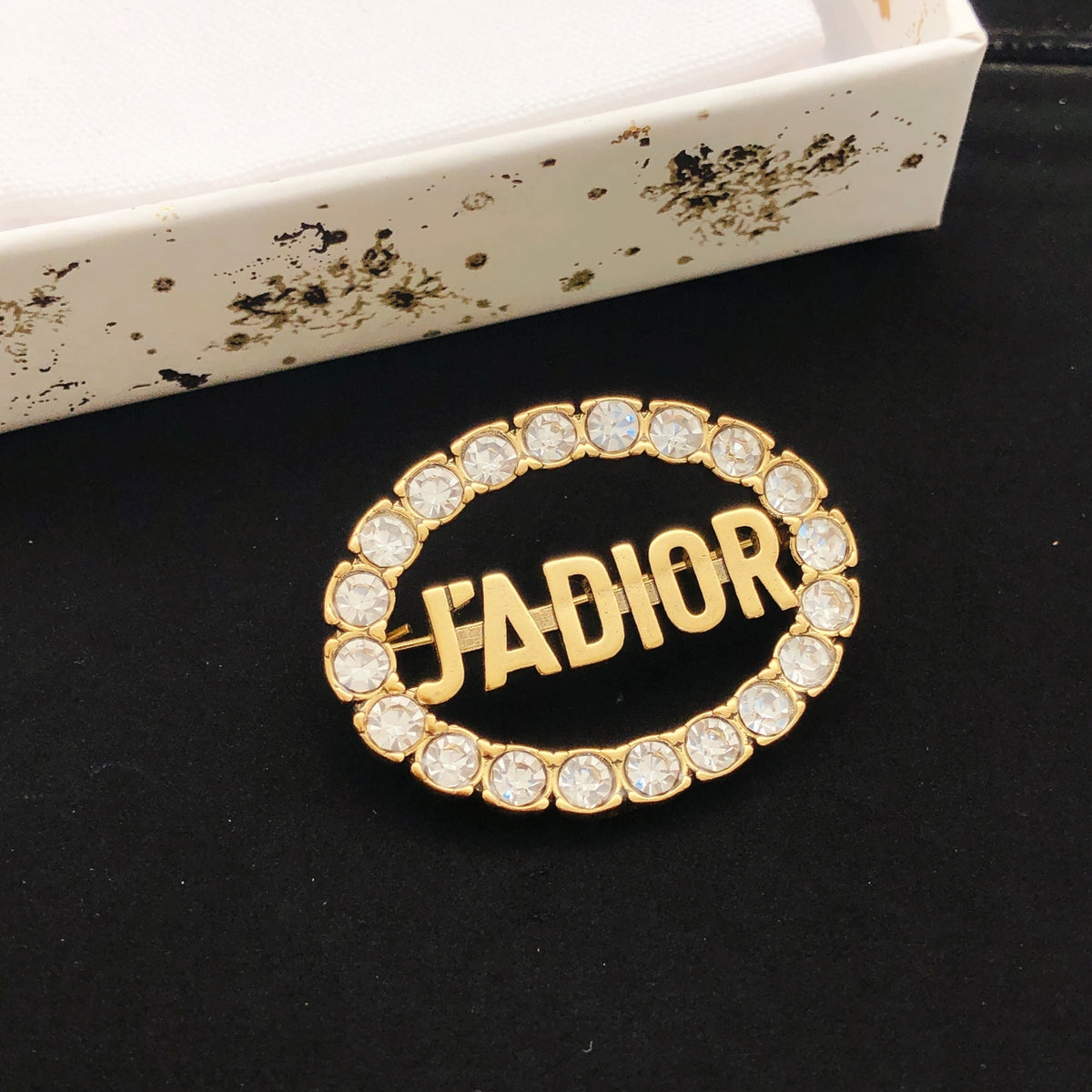 Dior J'Adior Oval Crystal Brooch - product image 4