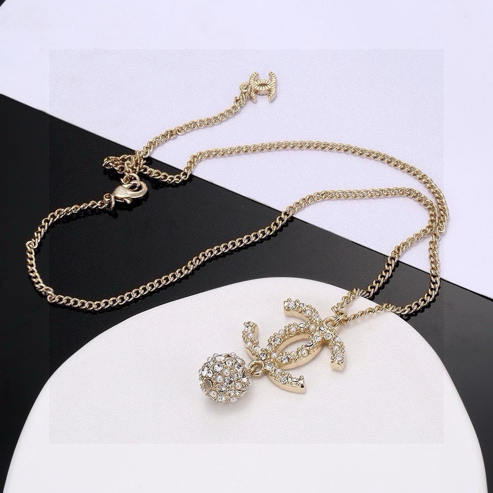 Chanel Interlocking C Pearl Circular Pendant Necklace - album image 3
