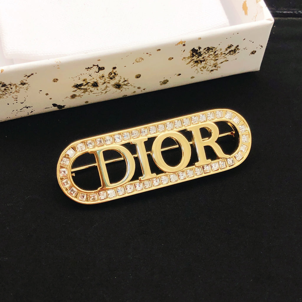 Dior Crystal Capsule Letter Brooch - product image 1